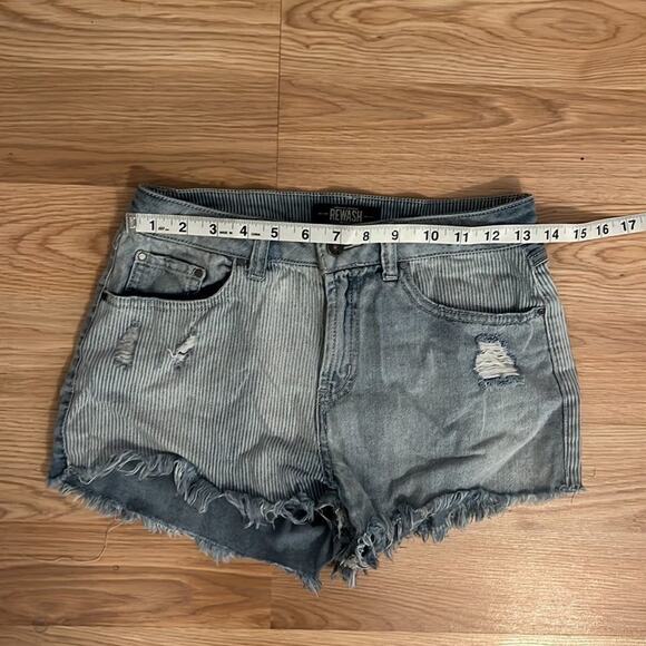 Rewash distressed vertical stripe denim shorts size 7/28 - Picture 10 of 10